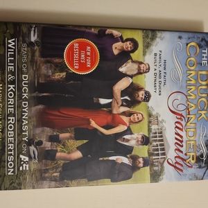 "The Duck Commander Family" Hardcover book, preowned